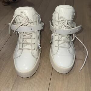 Giuseppe Zanotti Women‘s White patent leather Sneakers Sz 39